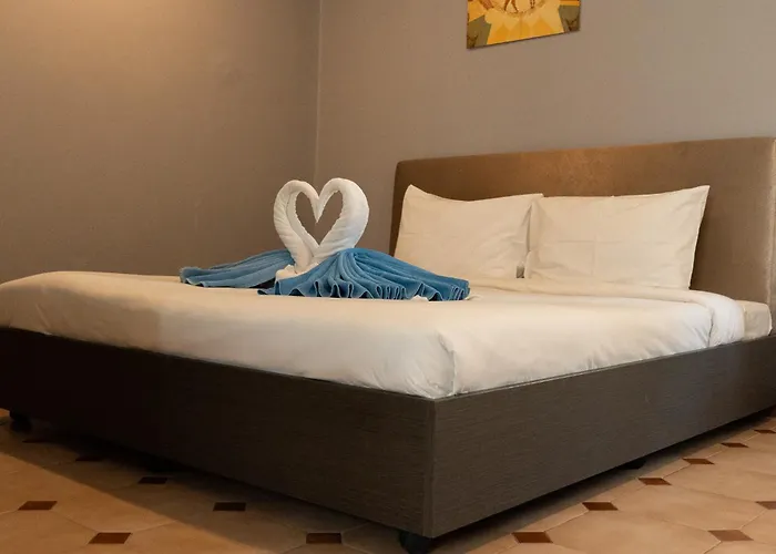Phuket Monaburi Boutique Hotel